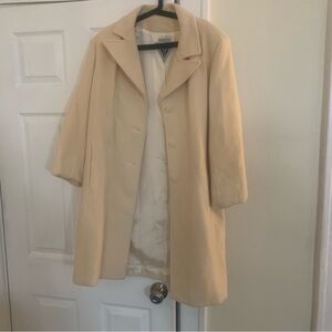 Marvin Richards Cream Wool Coat                      Gently Used.